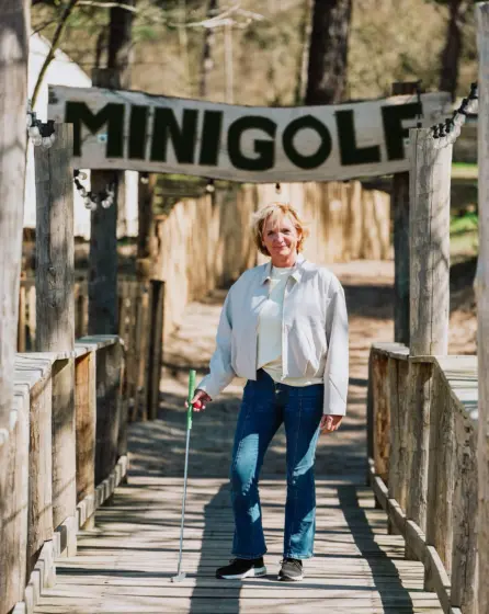 Entree minigolf bord camping bakkum